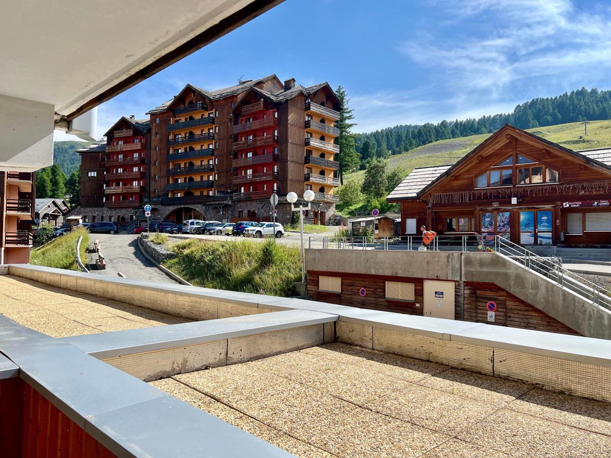 Risoulski Antares - Piscine Et Sauna Eksteriør billede